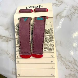 Plae Tabs Size Small